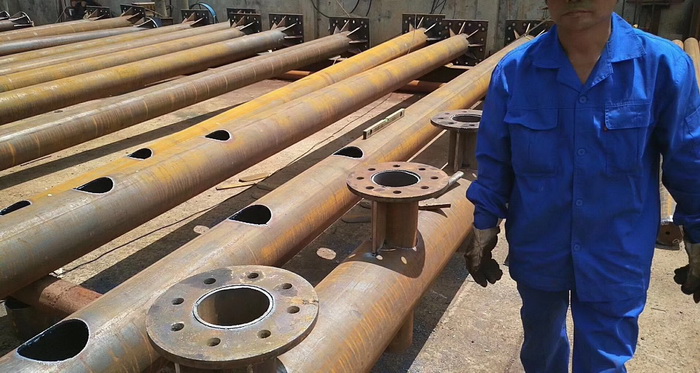 ��ͨ�źŵƸ�